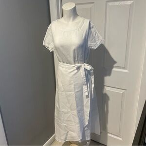 Saks Fifth Ave., White linen wrap skirt with matching shirt/top. S/S